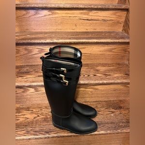 Pre-owner Burberry rainboots